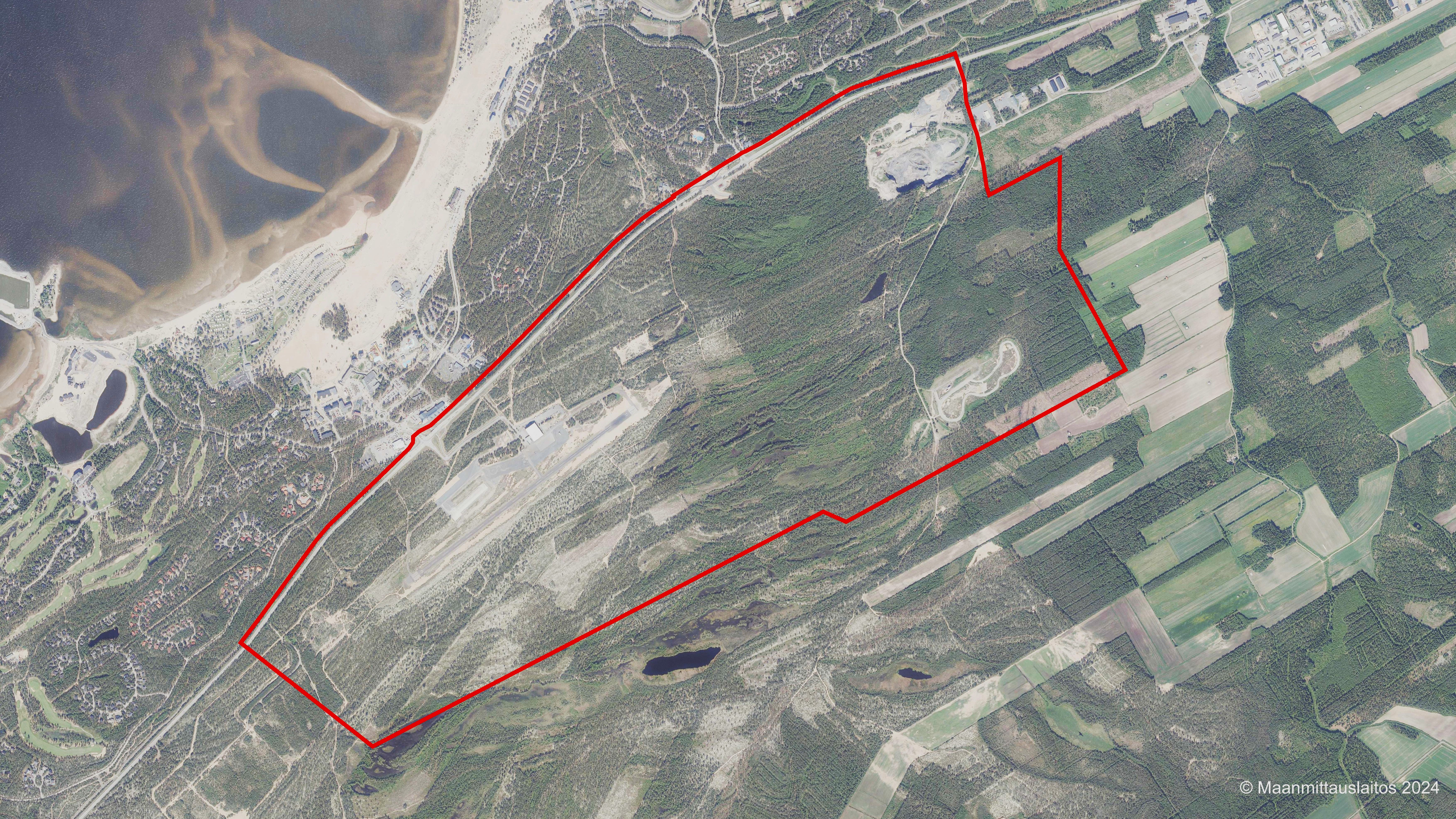 Osayleiskaavan rajaus ilmakuvassa.