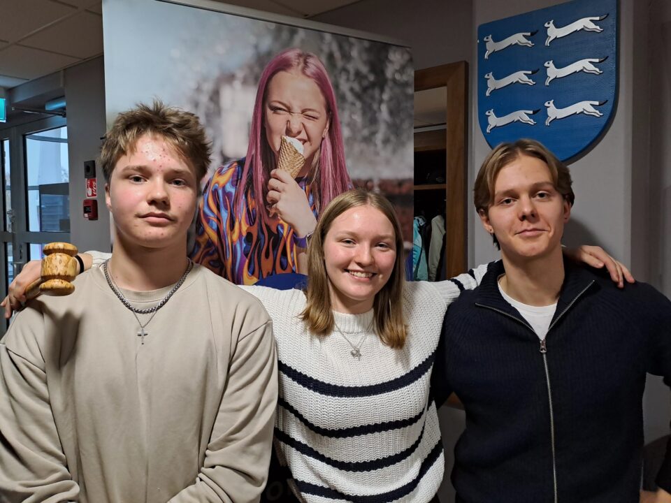 Pohjois-Pohjanmaan nuorisovaltuuston puheenjohtajat.